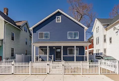 42 Ringgold St, Springfield, MA 01107 photo 2