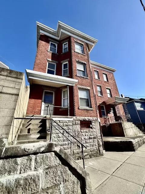 70 Jencks St, Fall River, MA 02723