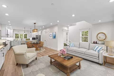 116 E Main #8, Gloucester, MA 01930