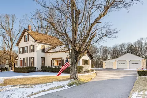 21 Maple St, Bellingham, MA 02019