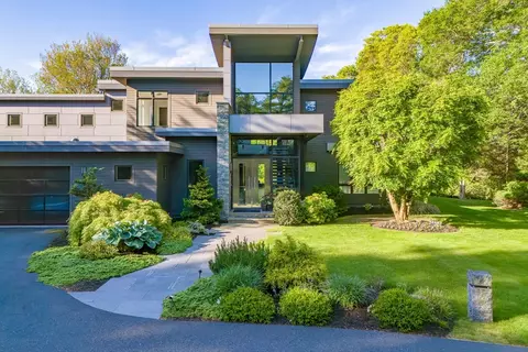 300 Summer St, Westwood, MA 02090
