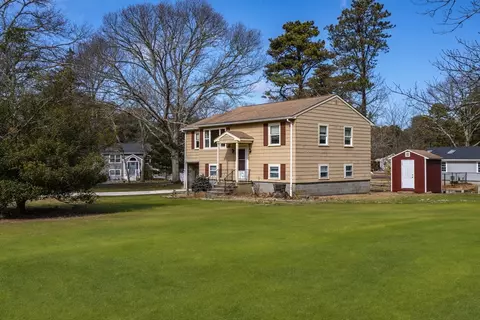 5 Andersen Ave, Sandwich, MA 02537