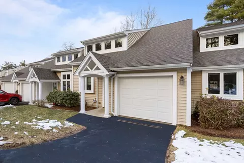 15 Reservoir St #33, Mansfield, MA 02048