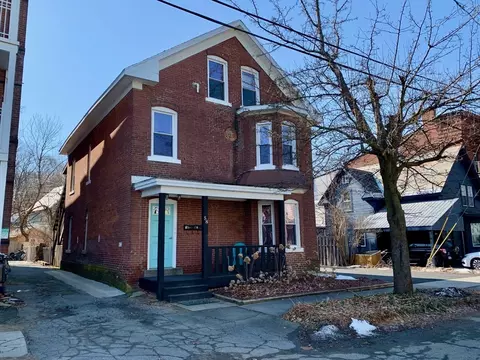 58 Central St, Montague, MA 01376