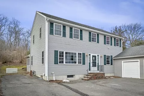 Exterior - 61 Collins St #2, Danvers, MA 01923 photo 4 of 5