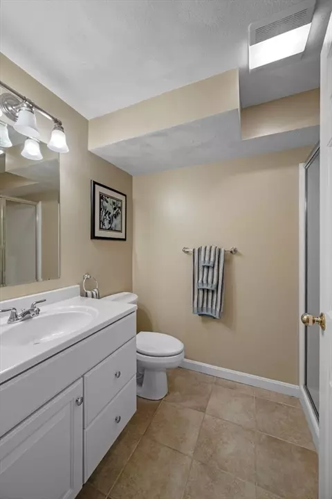 Bath - 61 Collins St #2, Danvers, MA 01923 photo 4 of 4