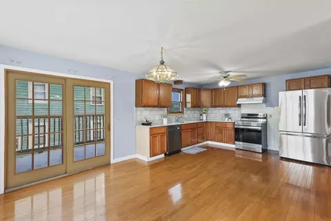 1 Boyden St, Webster, MA 01570 photo 10
