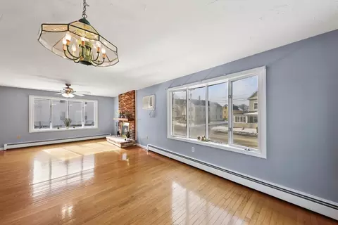 1 Boyden St, Webster, MA 01570 photo 8