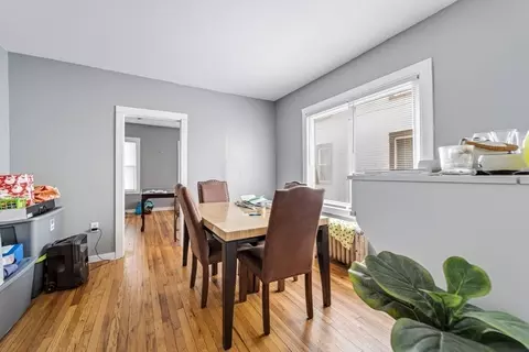 Dining - 339-341 Allen St, Springfield, MA 01108 photo 2 of 3