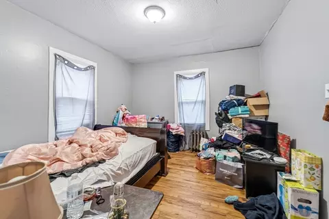Bedroom - 339-341 Allen St, Springfield, MA 01108 photo 6 of 7