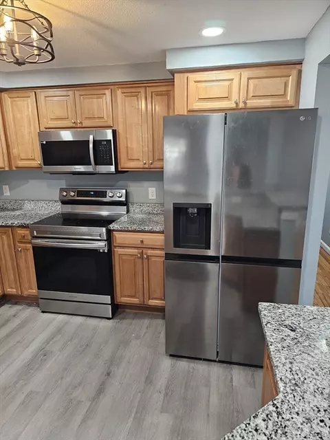 Kitchen - 82 Venus Dr, Worcester, MA 01605 photo 5 of 5