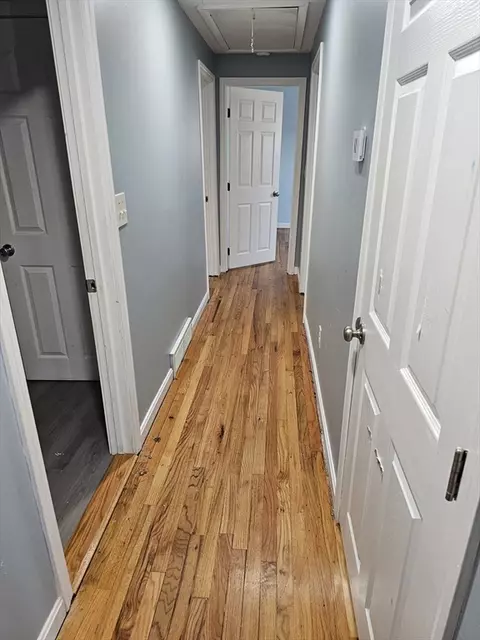 Entry Way - 82 Venus Dr, Worcester, MA 01605 photo 5 of 6
