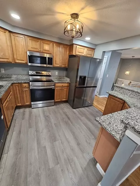 Kitchen - 82 Venus Dr, Worcester, MA 01605 photo 1 of 5