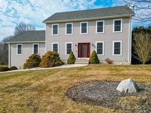 15 Jasons Way, Belchertown, MA 01007