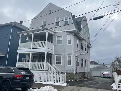 985-987 Walnut St, Fall River, MA 02720