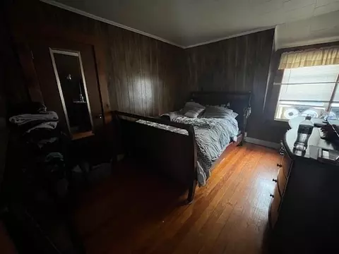Bedroom - 985-987 Walnut St, Fall River, MA 02720 photo 8 of 9