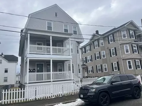 Exterior - 985-987 Walnut St, Fall River, MA 02720 photo 2 of 6