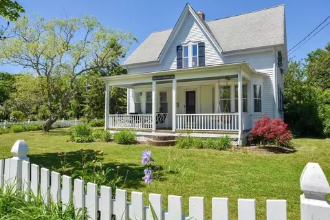 712 Willow St, Yarmouth, MA 02664
