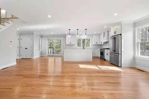 294 Mashpee Neck Rd, Mashpee, MA 02649 photo 19