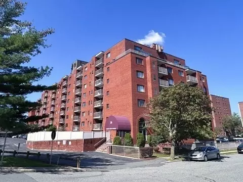 30 Revere Beach Pkwy #112, Medford, MA 02155