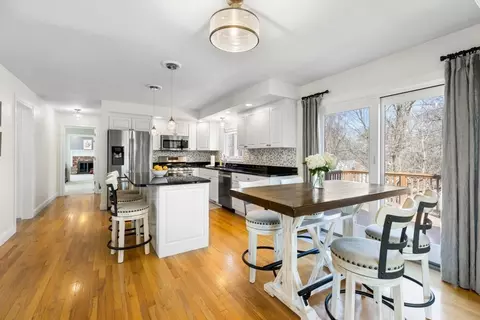 Kitchen - 10 Hillside Dr, Georgetown, MA 01833 photo 1 of 5