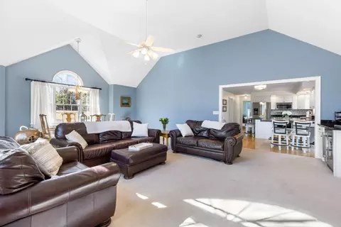 Living - 10 Hillside Dr, Georgetown, MA 01833 photo 3 of 11