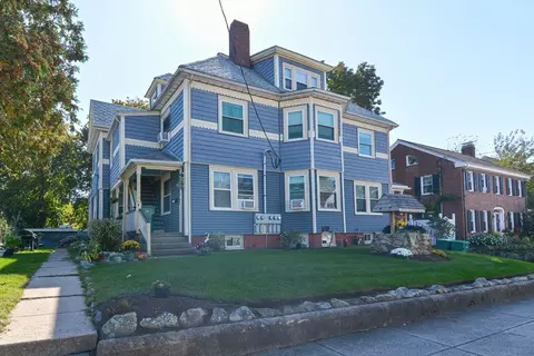 8 Mechanic St, Attleboro, MA 02703