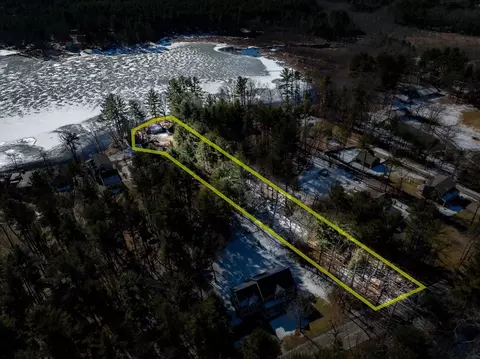 28 Sixth Ln, Chelmsford, MA 01824