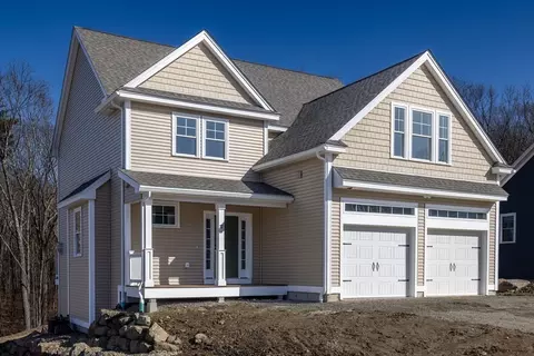 72 Wild Pasture Ln #72, Atkinson, NH 03811
