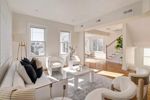 21 Malvern Ave #2, Somerville, MA 02144