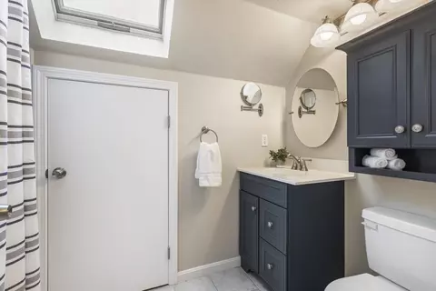 Bath - 246 Plain St #B, Millis, MA 02054 photo 2 of 2