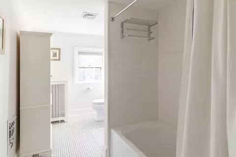 Bath - 6 Risley Rd, Newton, MA 02465 photo 2 of 3