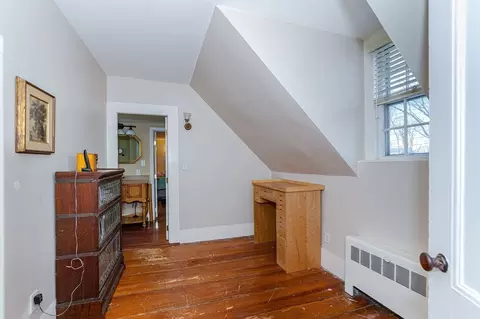 Bedroom - 12 Centre St, Danvers, MA 01923 photo 6 of 10