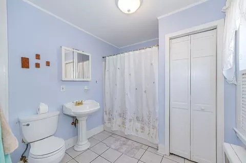 Bath - 12 Centre St, Danvers, MA 01923 photo 1 of 2