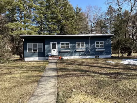 23 Red Acre Rd, Stow, MA 01775