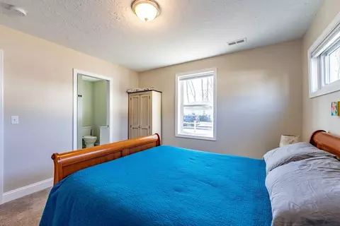 Bedroom - 20 Ormond Dr, Northampton, MA 01062 photo 2 of 5
