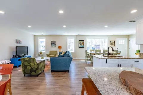 Living - 20 Ormond Dr, Northampton, MA 01062 photo 5 of 5