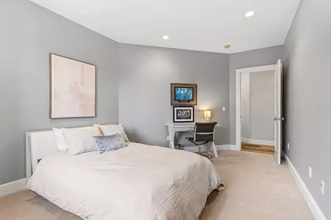 Bedroom - 9 Patton Rd, Wellesley, MA 02482 photo 5 of 6