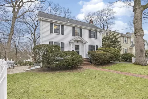 15 Ashcroft Rd, Newton, MA 02461