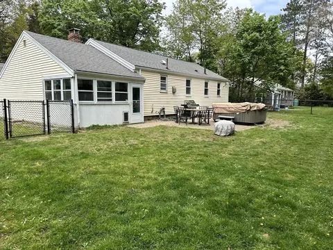 Exterior - 5 Middlesex Rd, Sharon, MA 02067 photo 4 of 7