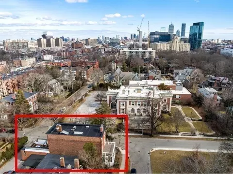 40 Hawes St, Brookline, MA 02446 photo 34