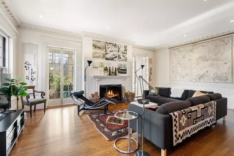 40 Hawes St, Brookline, MA 02446 photo 12