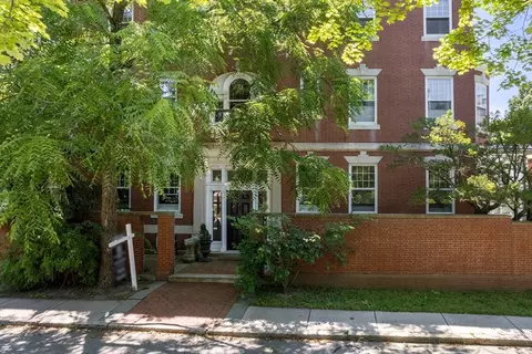 40 Hawes St, Brookline, MA 02446 photo 38