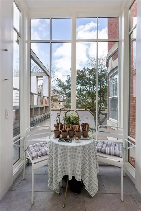 40 Hawes St, Brookline, MA 02446 photo 17