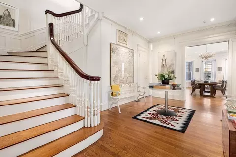 40 Hawes St, Brookline, MA 02446 photo 8