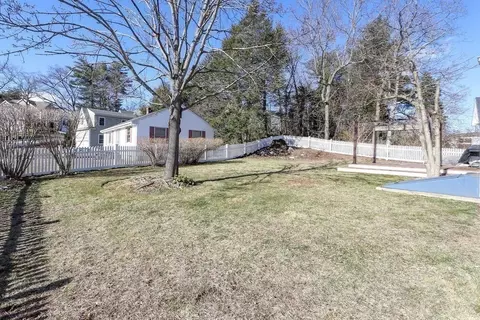 Exterior - 7 Tudor Rd, Needham, MA 02492 photo 3 of 4