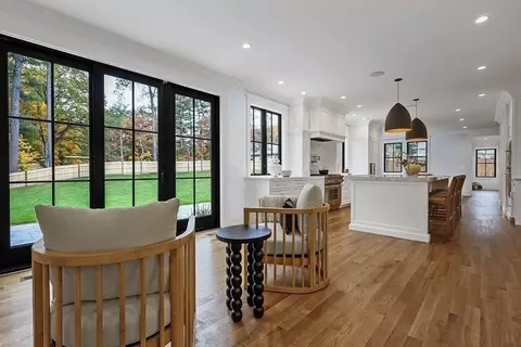 Entry Way - 1230 South St, Needham, MA 02492 photo 2 of 2