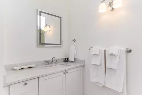 Bath - 60 Deerfield Rd, Barnstable, MA 02655 photo 3 of 7
