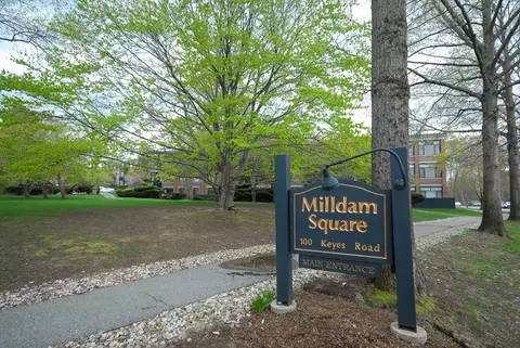 100 Keyes Rd #315, Concord, MA 01742