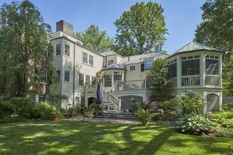 6 Woodbine Rd, Belmont, MA 02478
